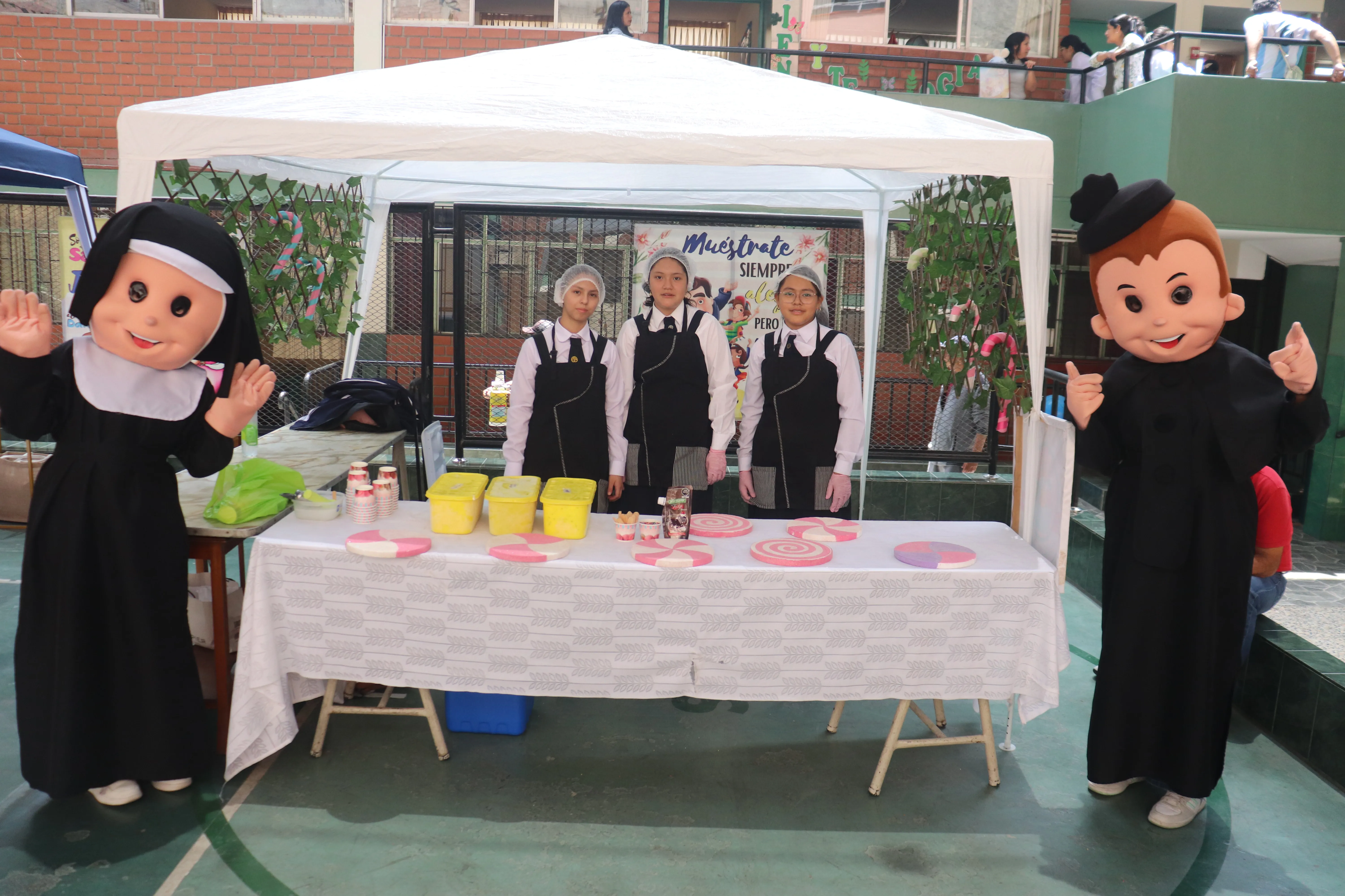 Feria de emprendimiento estudiantil